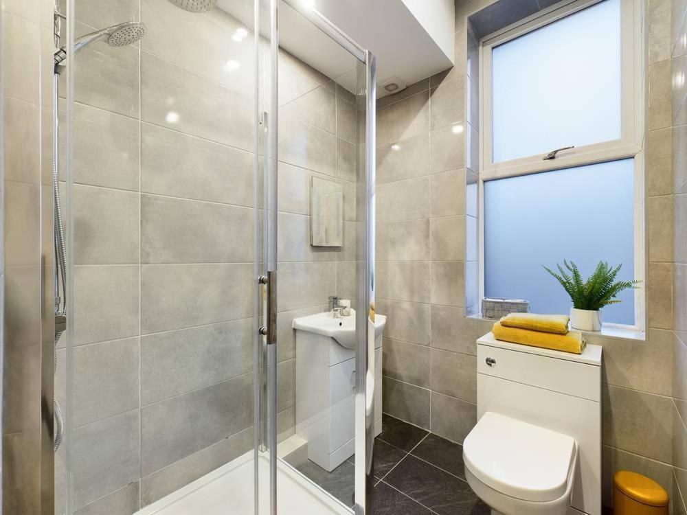 Gibson Manor Apartments ولاسي المظهر الخارجي الصورة