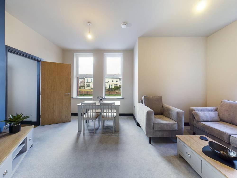Gibson Manor Apartments ولاسي المظهر الخارجي الصورة